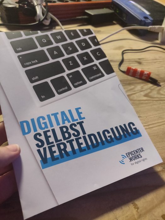 digitaleselbstverteidigung.jpeg